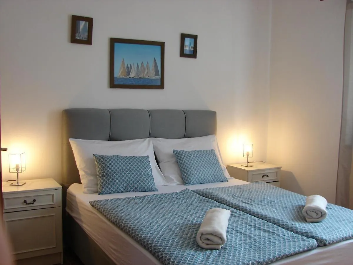 Apartment Svagi Split